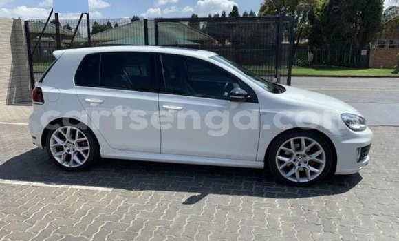 Acheter Occasion Voiture Volkswagen Golf GTI Blanc à Mbabane, Manzini Acheter Occasion Voiture Volkswagen Golf GTI Blanc à Mbabane, Manzini