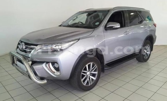 Buy Used Toyota Fortuner Silver Car in Manzini in Manzini Buy Used Toyota Fortuner Silver Car in Manzini in Manzini