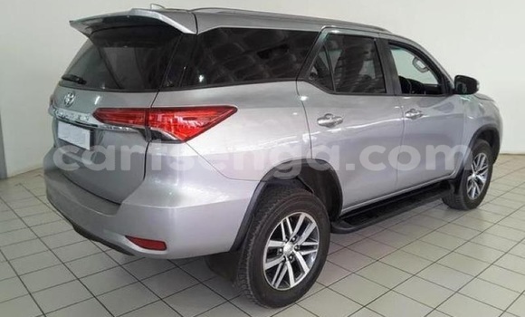 Buy Used Toyota Fortuner Silver Car in Manzini in Manzini Buy Used Toyota Fortuner Silver Car in Manzini in Manzini