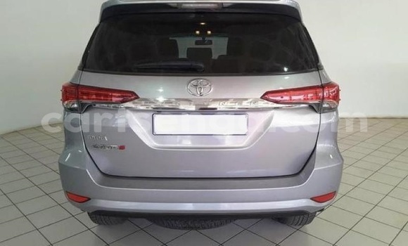 Buy Used Toyota Fortuner Silver Car in Manzini in Manzini Buy Used Toyota Fortuner Silver Car in Manzini in Manzini