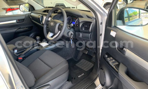 Acheter Occasion Voiture Toyota Hilux Gris à Manzini, Manzini Acheter Occasion Voiture Toyota Hilux Gris à Manzini, Manzini