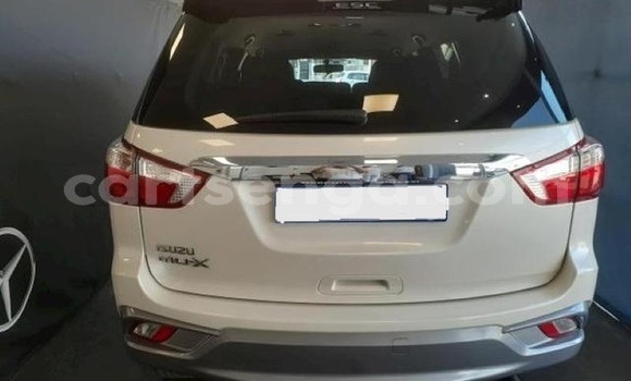 Buy Used Isuzu MU-X Silver Car in Big Bend in Lubombo District Buy Used Isuzu MU-X Silver Car in Big Bend in Lubombo District