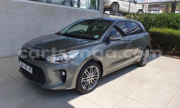Acheter Occasion Voiture Kia Rio Gris à Manzini, Manzini Acheter Occasion Voiture Kia Rio Gris à Manzini, Manzini