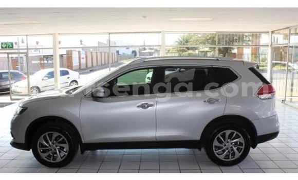 Nunua Ilio tumika Nissan X–Trail Silver Gari ndani ya Big Bend nchini Wilaya ya Lubombo Nunua Ilio tumika Nissan X–Trail Silver Gari ndani ya Big Bend nchini Wilaya ya Lubombo