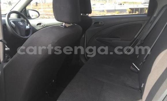 Acheter Occasion Voiture Toyota Etios Blanc à Mbabane, Manzini Acheter Occasion Voiture Toyota Etios Blanc à Mbabane, Manzini