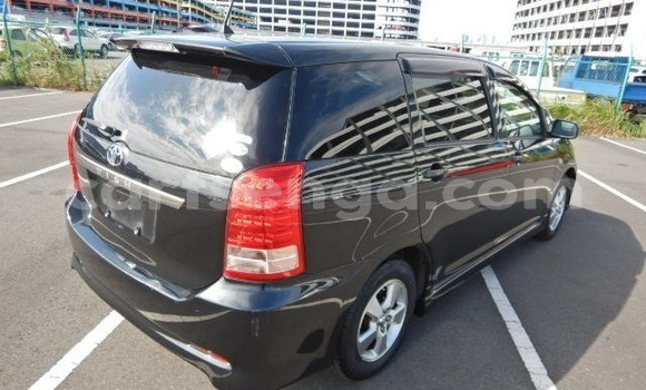 Nunua Ilio tumika Toyota Wish Black Gari ndani ya Kwaluseni nchini Manzini Nunua Ilio tumika Toyota Wish Black Gari ndani ya Kwaluseni nchini Manzini