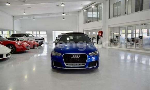 Nunua Ilio tumika Audi RS3 Blue Gari ndani ya Hlatikulu nchini Wilaya ya Shiselweni Nunua Ilio tumika Audi RS3 Blue Gari ndani ya Hlatikulu nchini Wilaya ya Shiselweni
