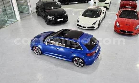 Nunua Ilio tumika Audi RS3 Blue Gari ndani ya Hlatikulu nchini Wilaya ya Shiselweni Nunua Ilio tumika Audi RS3 Blue Gari ndani ya Hlatikulu nchini Wilaya ya Shiselweni
