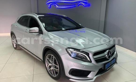 Nunua Ilio tumika Mercedes‒Benz AMG GLC Silver Gari ndani ya Manzini nchini Manzini Nunua Ilio tumika Mercedes‒Benz AMG GLC Silver Gari ndani ya Manzini nchini Manzini