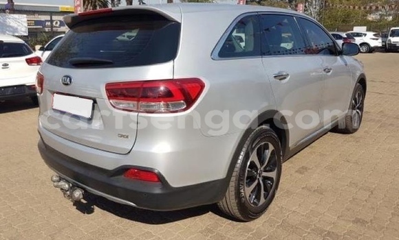 Buy Used Kia Sorento Silver Car in Big Bend in Lubombo District Buy Used Kia Sorento Silver Car in Big Bend in Lubombo District