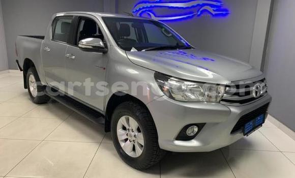 Nunua Ilio tumika Toyota Hilux Silver Gari ndani ya Manzini nchini Manzini Nunua Ilio tumika Toyota Hilux Silver Gari ndani ya Manzini nchini Manzini