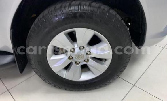 Nunua Ilio tumika Toyota Hilux Silver Gari ndani ya Manzini nchini Manzini Nunua Ilio tumika Toyota Hilux Silver Gari ndani ya Manzini nchini Manzini