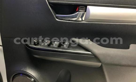 Nunua Ilio tumika Toyota Hilux Silver Gari ndani ya Manzini nchini Manzini Nunua Ilio tumika Toyota Hilux Silver Gari ndani ya Manzini nchini Manzini