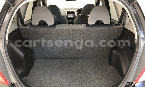 Nunua Ilio tumika Honda FIT Black Gari ndani ya Ezulwini nchini Hhohho Nunua Ilio tumika Honda FIT Black Gari ndani ya Ezulwini nchini Hhohho