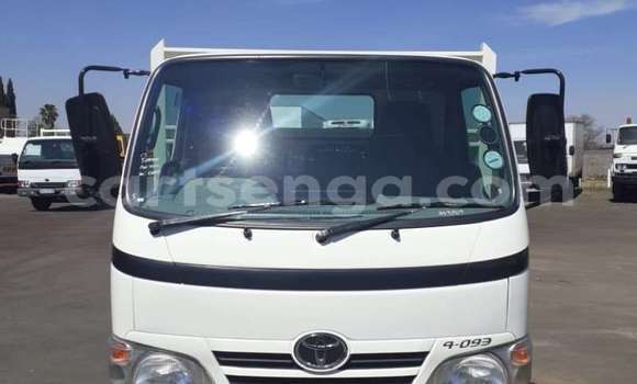 Buy Used Toyota Dyna White Truck in Mbabane in Manzini Buy Used Toyota Dyna White Truck in Mbabane in Manzini