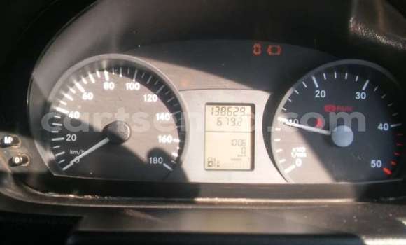 Buy Used Mercedes Viano White Car in Mbabane in Manzini Buy Used Mercedes Viano White Car in Mbabane in Manzini