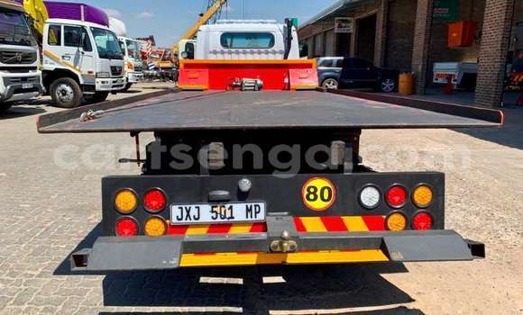 Buy Used Nissan UD White Truck in Mbabane in Manzini Buy Used Nissan UD White Truck in Mbabane in Manzini