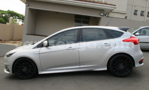 Acheter Occasion Voiture Ford Focus ST Gris à Ezulwini, Hhohho Acheter Occasion Voiture Ford Focus ST Gris à Ezulwini, Hhohho