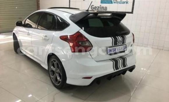 Acheter Occasion Voiture Ford Focus ST Autre à Manzini, Manzini Acheter Occasion Voiture Ford Focus ST Autre à Manzini, Manzini