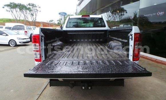 Buy Used Ford Ranger White Car in Ezulwini in Hhohho Buy Used Ford Ranger White Car in Ezulwini in Hhohho