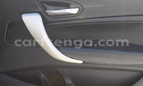 Nunua Ilio tumika BMW 1–Series White Gari ndani ya Ezulwini nchini Hhohho Nunua Ilio tumika BMW 1–Series White Gari ndani ya Ezulwini nchini Hhohho