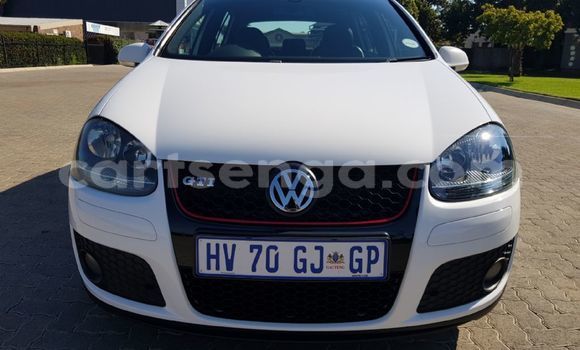 Buy Used Volkswagen Golf White Car in Ezulwini in Hhohho Buy Used Volkswagen Golf White Car in Ezulwini in Hhohho