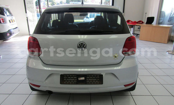 Buy Used Volkswagen Polo Silver Car in Ezulwini in Hhohho Buy Used Volkswagen Polo Silver Car in Ezulwini in Hhohho