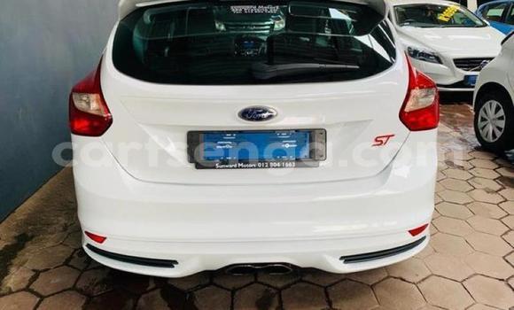 Buy Used Ford Focus White Car in Manzini in Manzini Buy Used Ford Focus White Car in Manzini in Manzini