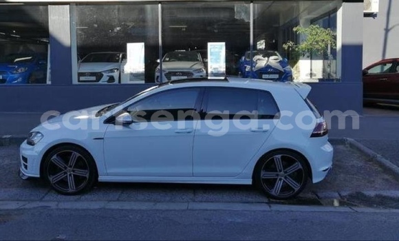 Buy Used Volkswagen Golf R White Car in Big Bend in Lubombo District Buy Used Volkswagen Golf R White Car in Big Bend in Lubombo District