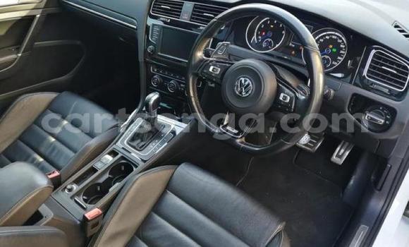 Buy Used Volkswagen Golf R White Car in Big Bend in Lubombo District Buy Used Volkswagen Golf R White Car in Big Bend in Lubombo District