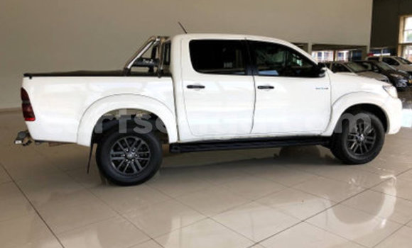Acheter Occasion Voiture Toyota Hilux Blanc à Ezulwini, Hhohho Acheter Occasion Voiture Toyota Hilux Blanc à Ezulwini, Hhohho