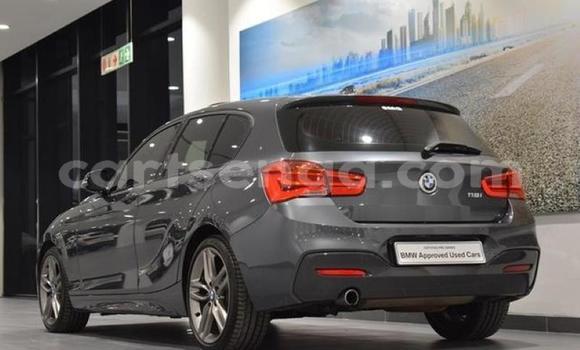 Nunua Ilio tumika BMW 1–Series Silver Gari ndani ya Manzini nchini Manzini Nunua Ilio tumika BMW 1–Series Silver Gari ndani ya Manzini nchini Manzini