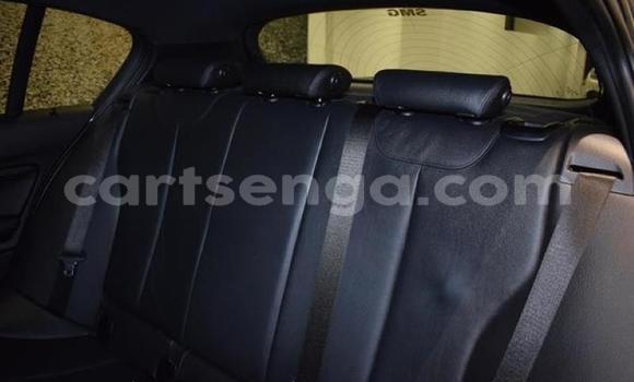 Nunua Ilio tumika BMW 1–Series Silver Gari ndani ya Manzini nchini Manzini Nunua Ilio tumika BMW 1–Series Silver Gari ndani ya Manzini nchini Manzini