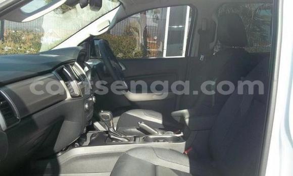 Acheter Occasion Voiture Ford Everest Blanc à Mbabane, Manzini Acheter Occasion Voiture Ford Everest Blanc à Mbabane, Manzini