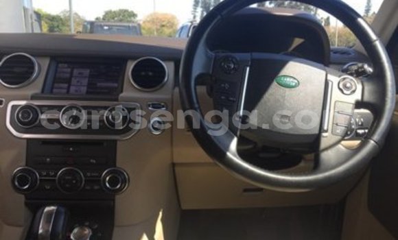 Buy Used Land Rover Discovery Brown Car in Mbabane in Manzini Buy Used Land Rover Discovery Brown Car in Mbabane in Manzini