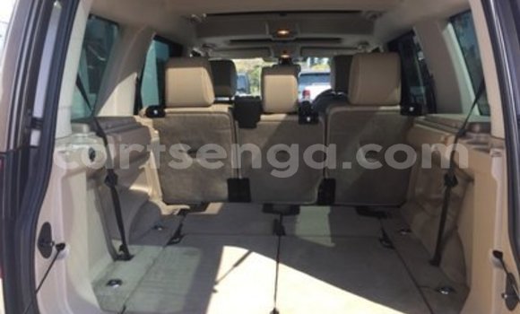 Buy Used Land Rover Discovery Brown Car in Mbabane in Manzini Buy Used Land Rover Discovery Brown Car in Mbabane in Manzini