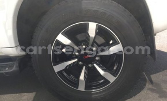 Acheter Occasion Voiture Toyota Fortuner Blanc à Mbabane, Manzini Acheter Occasion Voiture Toyota Fortuner Blanc à Mbabane, Manzini