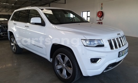 Acheter Occasion Voiture Jeep Grand Cherokee Blanc à Bhunya, Manzini Acheter Occasion Voiture Jeep Grand Cherokee Blanc à Bhunya, Manzini