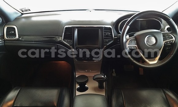 Acheter Occasion Voiture Jeep Grand Cherokee Blanc à Bhunya, Manzini Acheter Occasion Voiture Jeep Grand Cherokee Blanc à Bhunya, Manzini