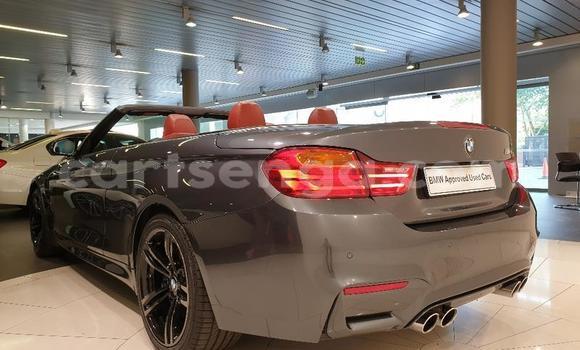 Nunua Ilio tumika BMW M4 Black Gari ndani ya Manzini nchini Manzini Nunua Ilio tumika BMW M4 Black Gari ndani ya Manzini nchini Manzini