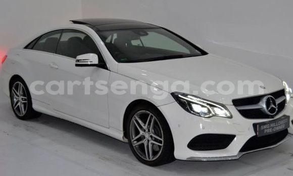 Buy Used Mercedes‒Benz E–Class White Car in Big Bend in Lubombo Buy Used Mercedes‒Benz E–Class White Car in Big Bend in Lubombo