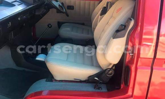 Nunua Ilio tumika Volkswagen Caravelle Red Gari ndani ya Mondi nchini Hhohho Nunua Ilio tumika Volkswagen Caravelle Red Gari ndani ya Mondi nchini Hhohho