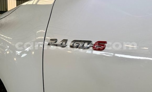 Nunua Ilio tumika Toyota Hilux White Gari ndani ya Big Bend nchini Lubombo Nunua Ilio tumika Toyota Hilux White Gari ndani ya Big Bend nchini Lubombo