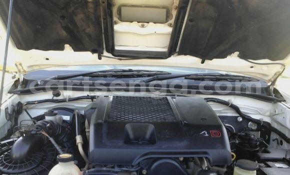 Buy Used Toyota Hilux White Car in Ezulwini in Hhohho Buy Used Toyota Hilux White Car in Ezulwini in Hhohho