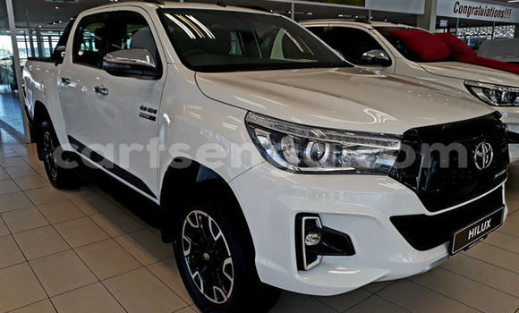 Nunua Ilio tumika Toyota Hilux White Gari ndani ya Bulembu nchini Hhohho Nunua Ilio tumika Toyota Hilux White Gari ndani ya Bulembu nchini Hhohho