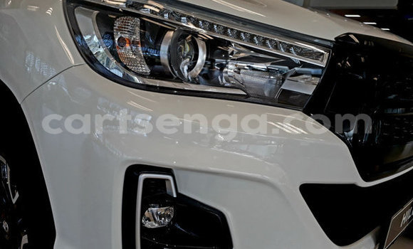 Nunua Ilio tumika Toyota Hilux White Gari ndani ya Bulembu nchini Hhohho Nunua Ilio tumika Toyota Hilux White Gari ndani ya Bulembu nchini Hhohho