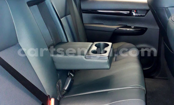 Nunua Ilio tumika Toyota Hilux White Gari ndani ya Bulembu nchini Hhohho Nunua Ilio tumika Toyota Hilux White Gari ndani ya Bulembu nchini Hhohho