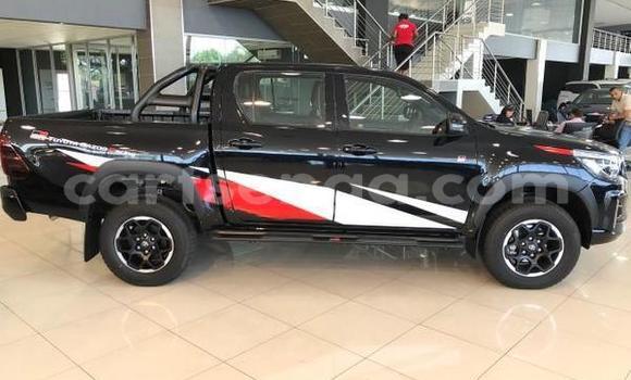 Nunua Ilio tumika Toyota Hilux Black Gari ndani ya Bulembu nchini Hhohho Nunua Ilio tumika Toyota Hilux Black Gari ndani ya Bulembu nchini Hhohho