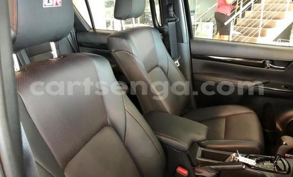 Nunua Ilio tumika Toyota Hilux Black Gari ndani ya Bulembu nchini Hhohho Nunua Ilio tumika Toyota Hilux Black Gari ndani ya Bulembu nchini Hhohho