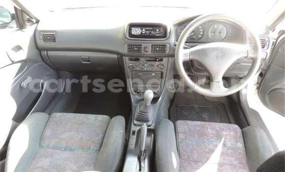 Buy Used Toyota Corolla White Car in Ezulwini in Hhohho Buy Used Toyota Corolla White Car in Ezulwini in Hhohho